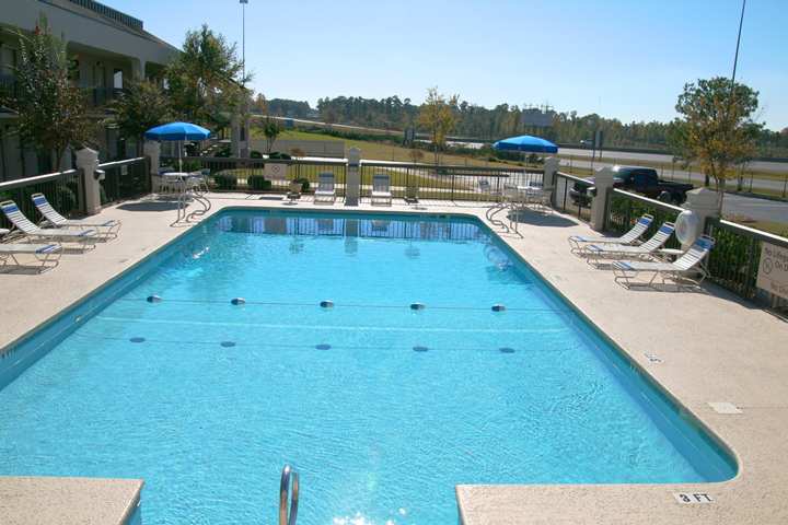 Hotel Hampton &